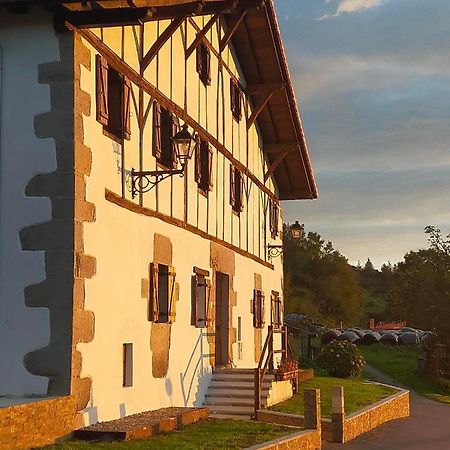 Saskarate Villa Asteasu Exteriör bild